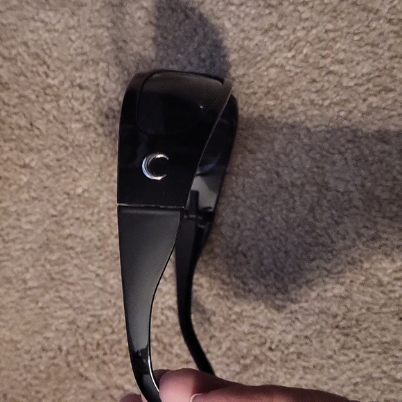 Black sunglasses - Picture 4 of 4